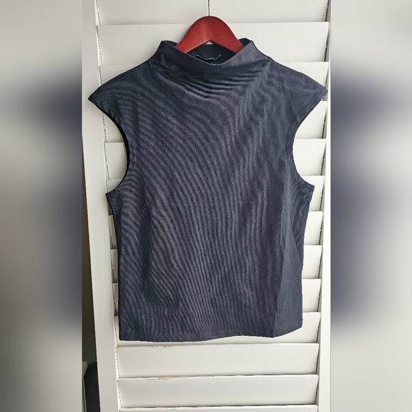 J.Crew Top Knit Jersey Cotton Sleeveless Black size M - Picture 1 of 4